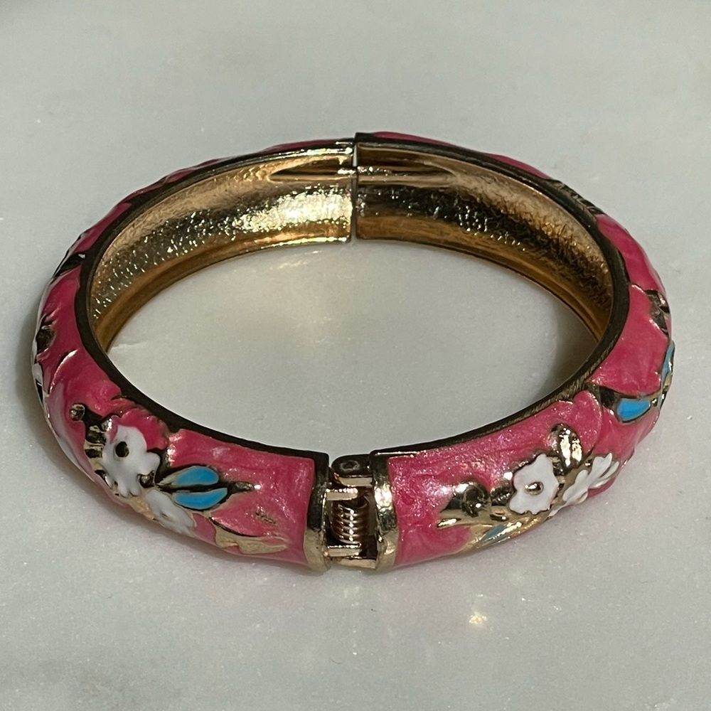 pink enamel gold flowers bracelet - Picture 4 of 10